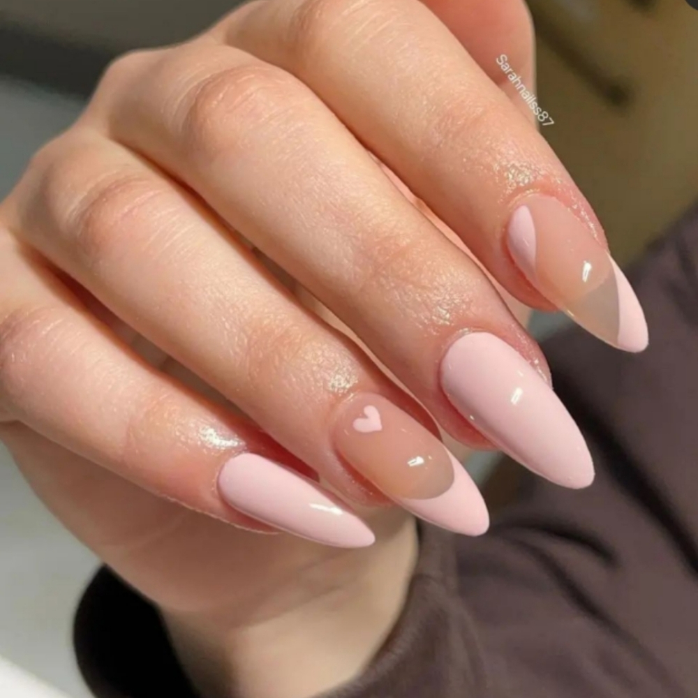 Press on nails long almond pink heart ❤️